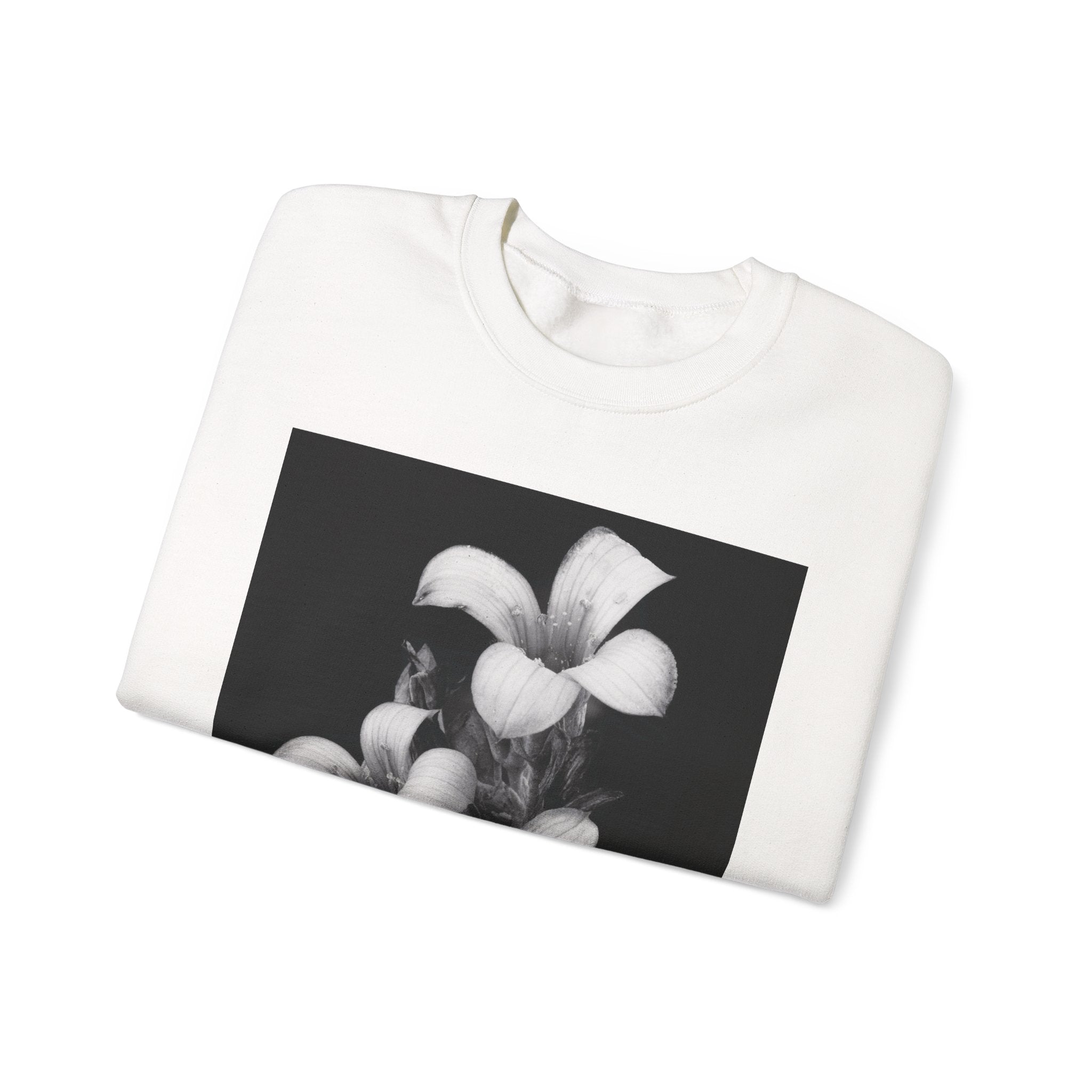 Oxalis — The Survivor Blossom, Strenght in Unity Unisex Heavy Blend™ Crewneck Sweatshirt
